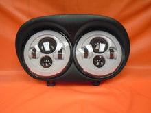 Load image into Gallery viewer, DUAL 7&quot; WHITE DAYMAKER 2014  LED ROAD GLIDE Light Bulb Headlight Harley Bezel