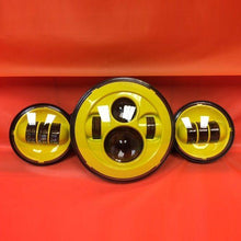 Load image into Gallery viewer, 7&quot; DAYMAKER YELLOW Headlight Dual Yellow 4.5&quot; - 4 1/2&quot; Auxiliary AUX Spot Passing LED Fog Lights Bulb Harley SET