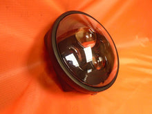 Load image into Gallery viewer, 7&quot; DAYMAKER Yamaha Royal Star Venture BLACK Projector HID LED Light Bulb Headlight Motorcycle