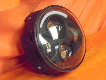 Load image into Gallery viewer, 5 3/4&quot; DAYMAKER Yamaha Vstar Dragstar XVS1100 BLACK Projector HID LED Light Bulb Headlight Motorcycle