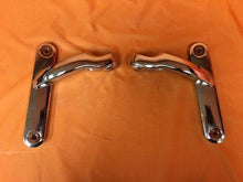 Load image into Gallery viewer, Harley Davidson Chrome 4.5&quot; Auxiliary Spot Fog Light For Harley Electra Street Glide FLHX FLH