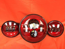 Load image into Gallery viewer, 7&quot; DAYMAKER RED Headlight Red Dual 4.5&quot; - 4 1/2&quot; Auxiliary AUX Spot Passing LED Fog Lights Bulb Harley SET