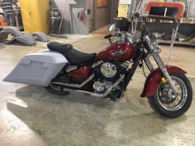 Load image into Gallery viewer, Kawasaki Vulcan &amp; Classic 800 Series 6&quot; Extended Stretched Saddlebags Trendsetter Right Side Cut Out