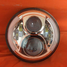 Load image into Gallery viewer, 7&quot; DAYMAKER 2014  Touring Softail Halo Chrome LED Light Bulb Headlight Motorcycle Harley Road King Street Glide Softail Harness