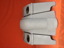 Load image into Gallery viewer, Honda VTX 1300 / 1800 6&quot; Extended Stretched Saddlebags Rear Fender Dual Cut Out Dual 6 X 9 Speaker Lids
