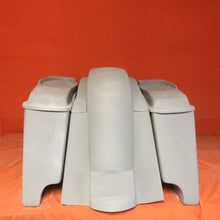 Load image into Gallery viewer, Honda VTX 1300 / 1800 6&quot; Extended Stretched Saddlebags Rear Fender Dual Cut Out 6 X 9 Speaker Lids