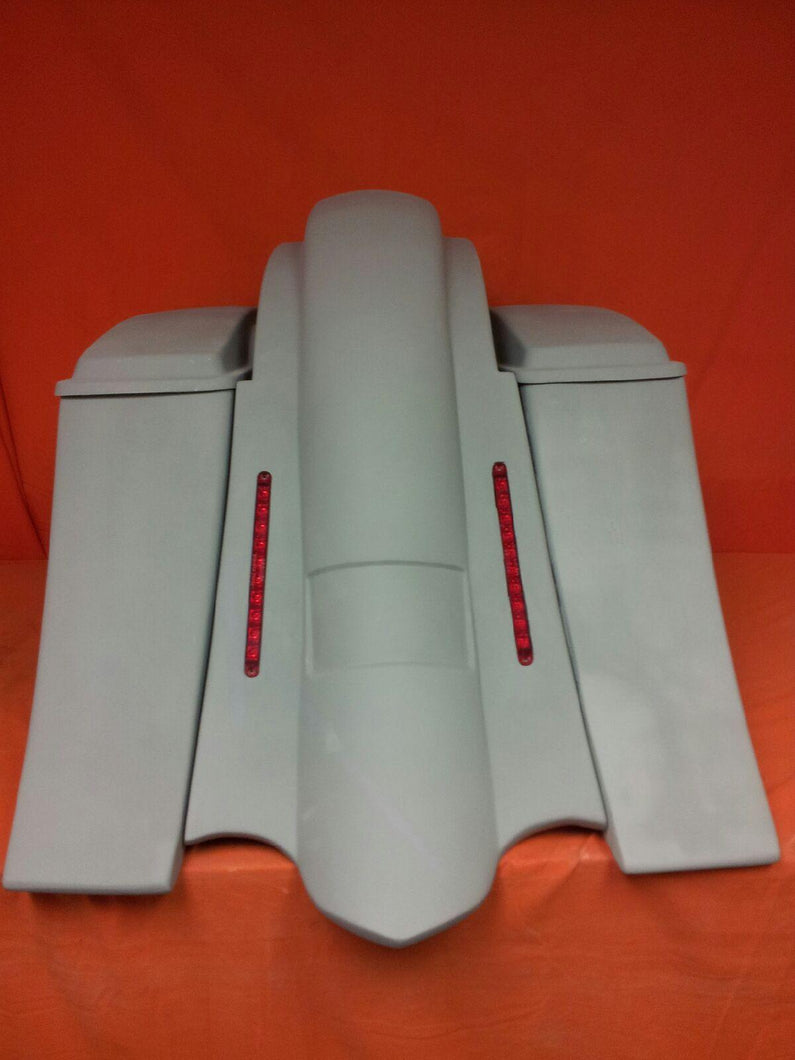 Harley Davidson 6? Heritage Softail Out & Down Extended Saddlebags Lids LED Fender No Cutouts