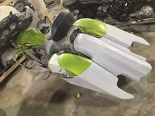 Load image into Gallery viewer, Victory Cross Country 6″ Trendsetter Extended Hard Saddlebags Out &amp; Down Bags Rear Fender No Cut Outs