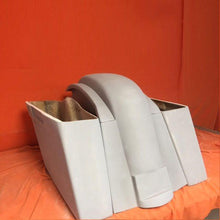 Load image into Gallery viewer, Honda VTX 1300 / 1800 6&quot; Extended Stretched Saddlebags Rear Fender No Cut Outs