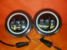 Load image into Gallery viewer, Harley Chrome Dual Twin DAYMAKER Headlights with Bracket Light Bar for FAT BOB STREET BOB DYNA - White Halo