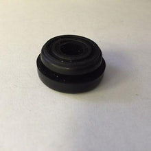 Load image into Gallery viewer, 1 X Piece Latex Rubber Grommet For Harley Davidson Touring Glide Hard Saddlebag Saddle Bag 11464
