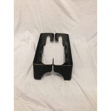 Load image into Gallery viewer, Harley Touring 4" Hard Stretched Saddlebag Extensions Road Glide King